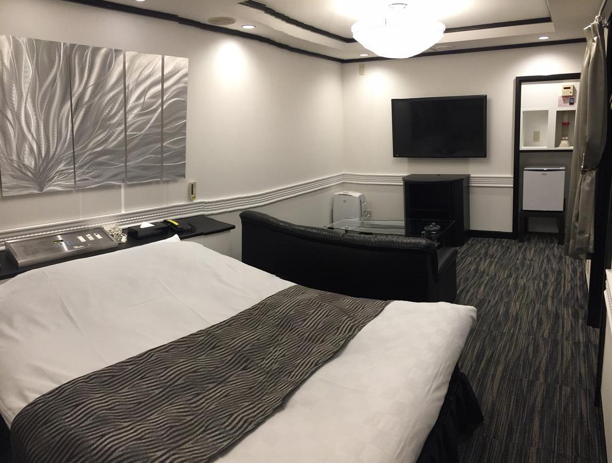 Hotel Piatt (Adults Only) Наґоя Екстер'єр фото